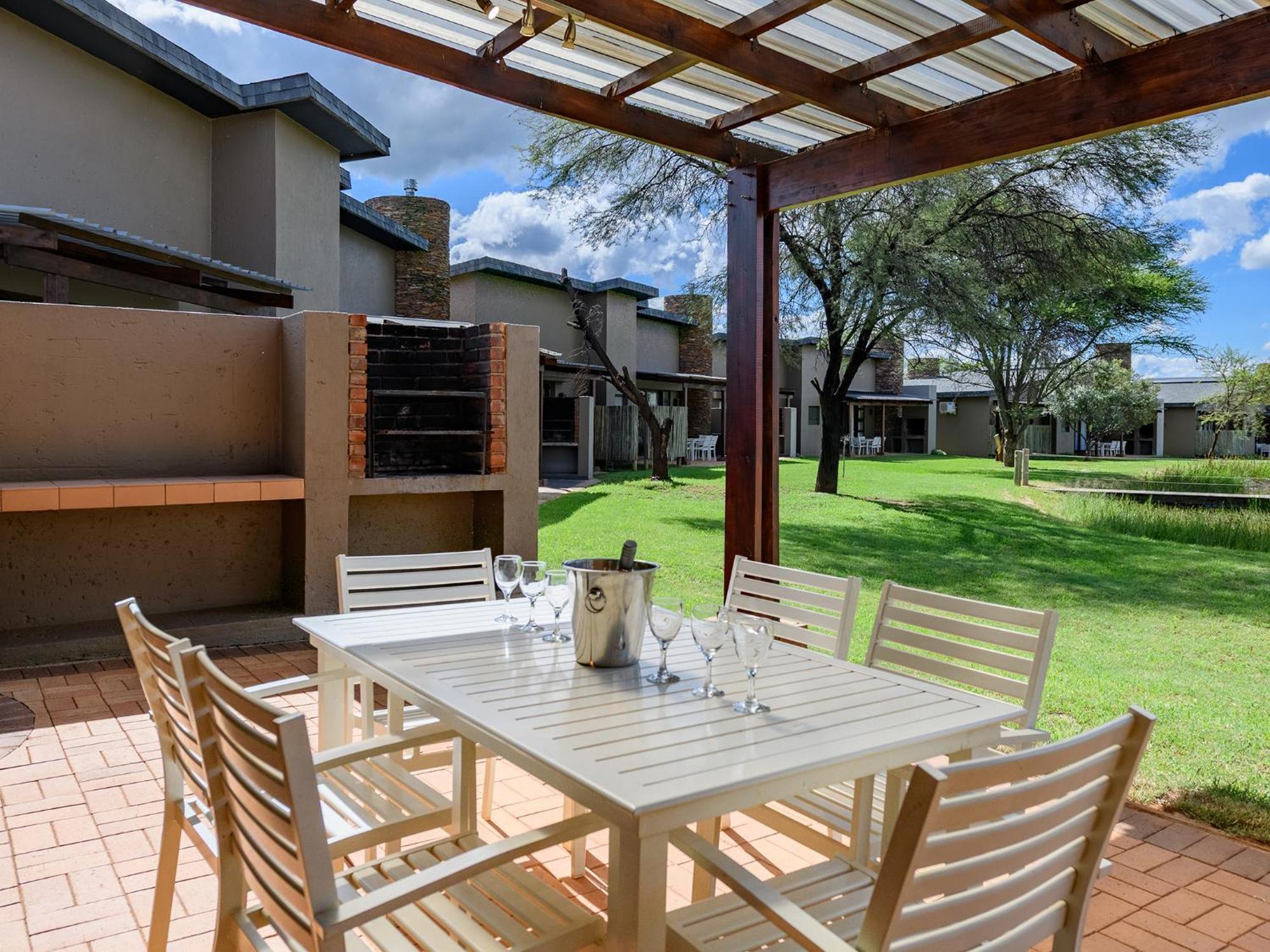 Monomotapa Village @ Legend Golf And Safari Resort Golders Green Extérieur photo