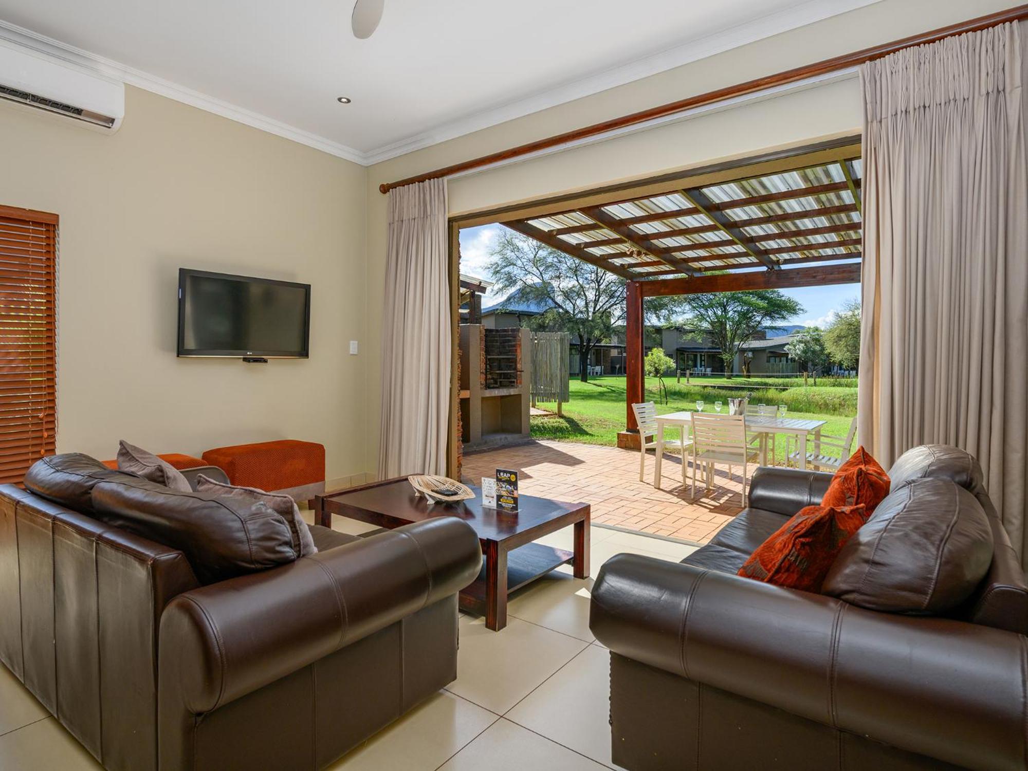 Monomotapa Village @ Legend Golf And Safari Resort Golders Green Extérieur photo