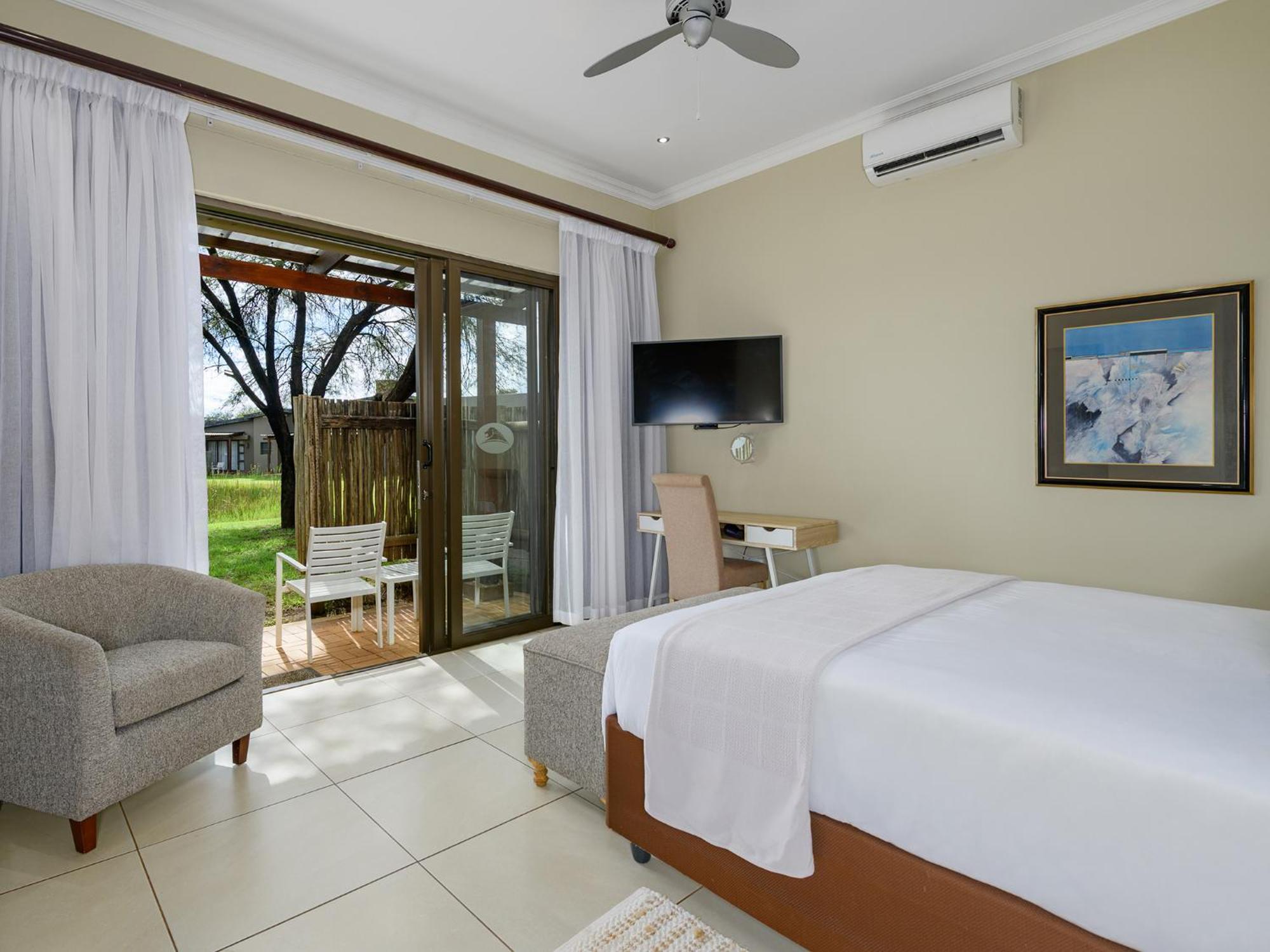 Monomotapa Village @ Legend Golf And Safari Resort Golders Green Extérieur photo