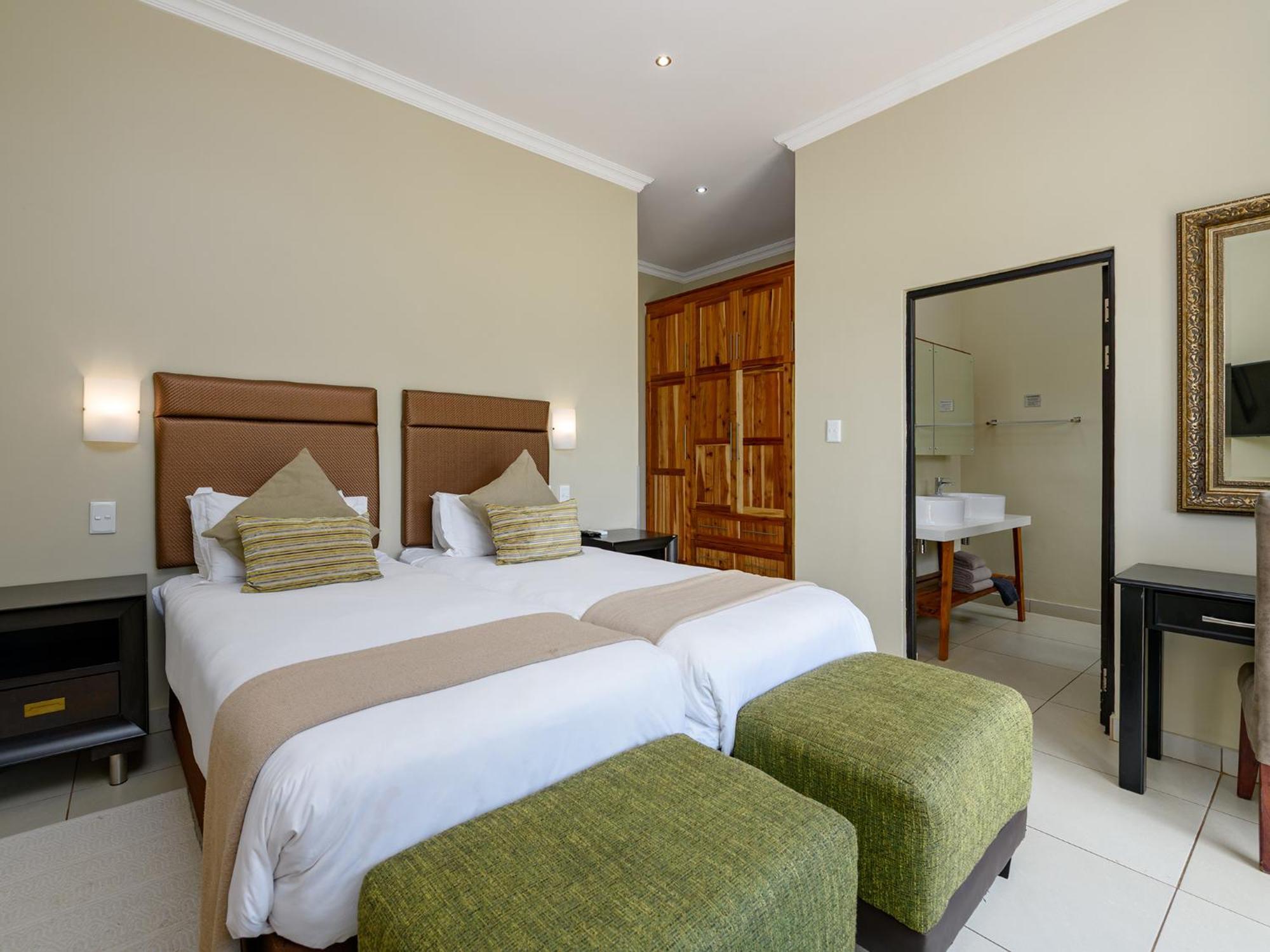 Monomotapa Village @ Legend Golf And Safari Resort Golders Green Extérieur photo